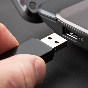 Content Management Made Easy with OMM's USB Flash Drives